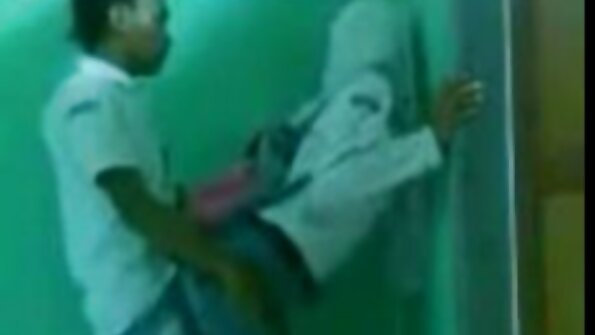 Teen Kasia reife deutsche frauenfilme - Schaumbad