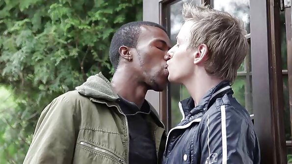 GND Rylie - Kurzer kleiner reife deutsche frauen kostenlos Rock