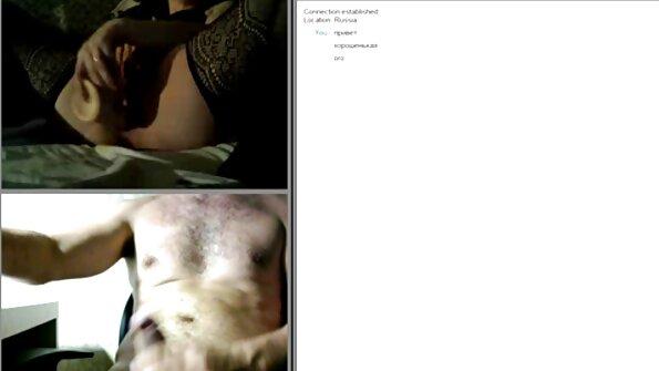 Emily 18 wird in einer deutsche reife titten Schaukel unartig