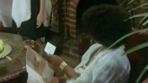 Luscious Perscilla - geile reife deutsche Autowaschbaby