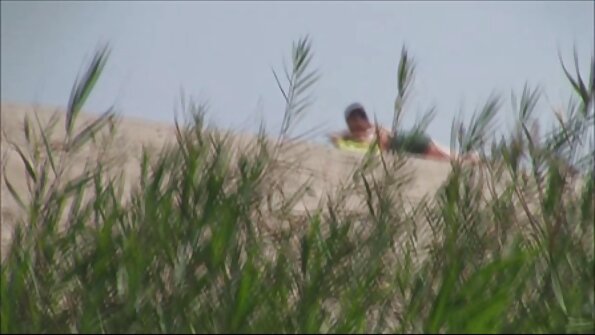 Joymii: Als Jessica durch die Tür kam, waren wir fassungslos von ihrem natürlichen Charakter. Sie ist so süß und sie liebte die Idee, sich vor uns auszuziehen, reife deutsche milfs um zu zeigen, was sie normalerweise an einem faulen ...