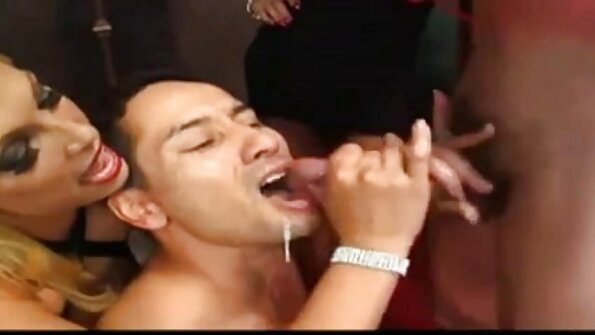 Tiffany hat einen unglaublich perfekten deutsche reife muschis Körper